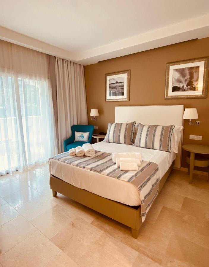 Grand Hotel 坎尼吉翁 外观 照片