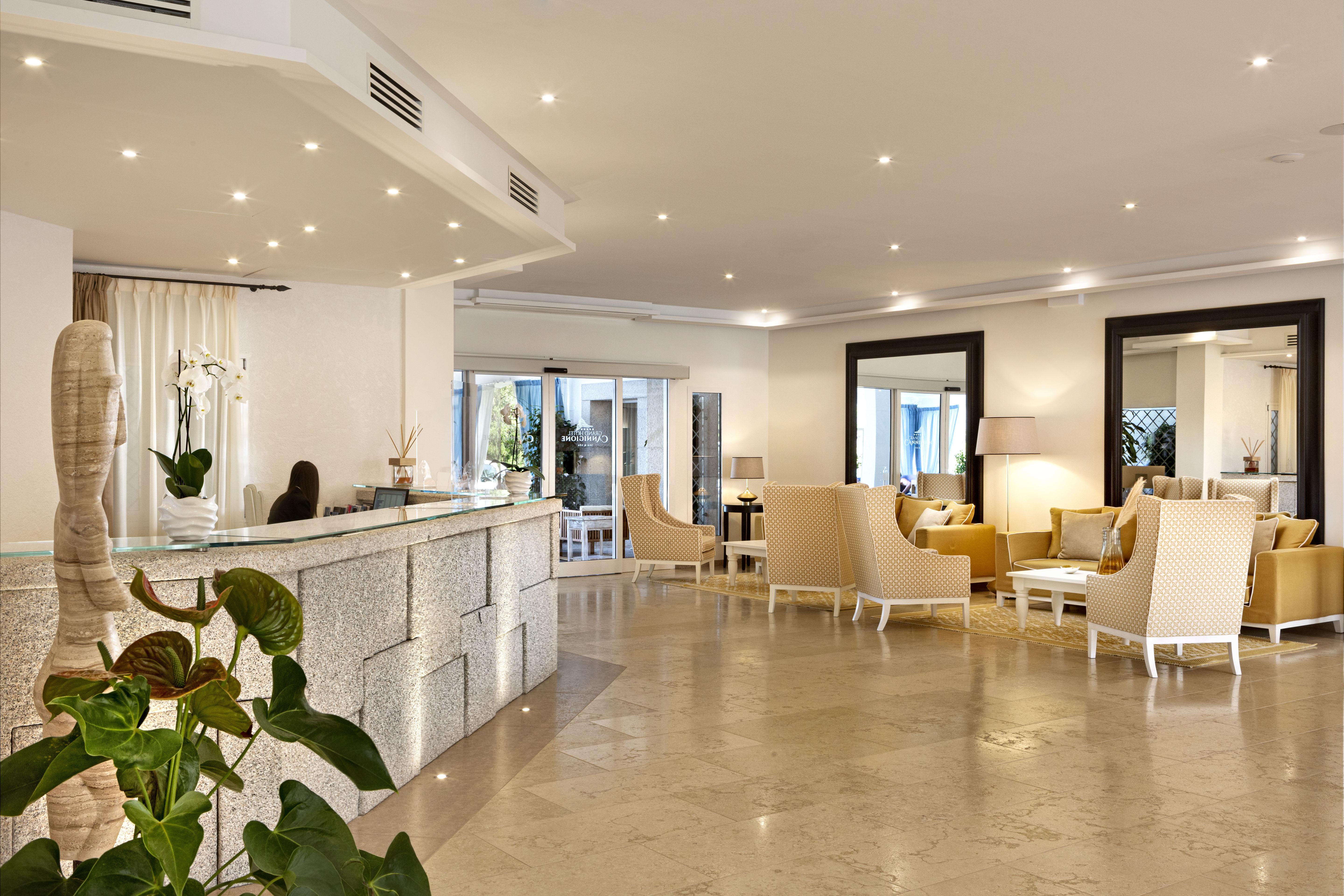 Grand Hotel 坎尼吉翁 外观 照片